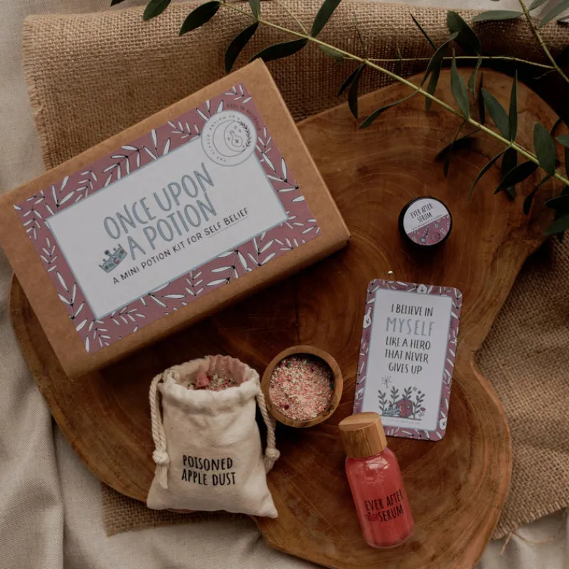 The Little Potion Co Magic Potion Kits|Age 7 & 8^MINI Once Upon A Potion Kit (For self-belief)