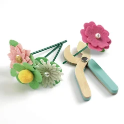 Djeco Role Play|Age 5 & 6^Rose and Florian's Flower Shop