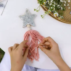 Poppy u0026 Daisy Art / Craft|Age 9 & 10^Star Decoration Kit