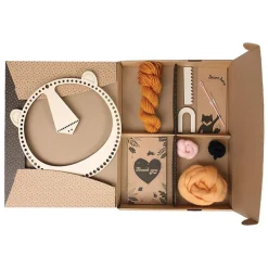 Sozo Stem Toys|Hammer / Lace^Wall Decor Weaving Kit - Lion